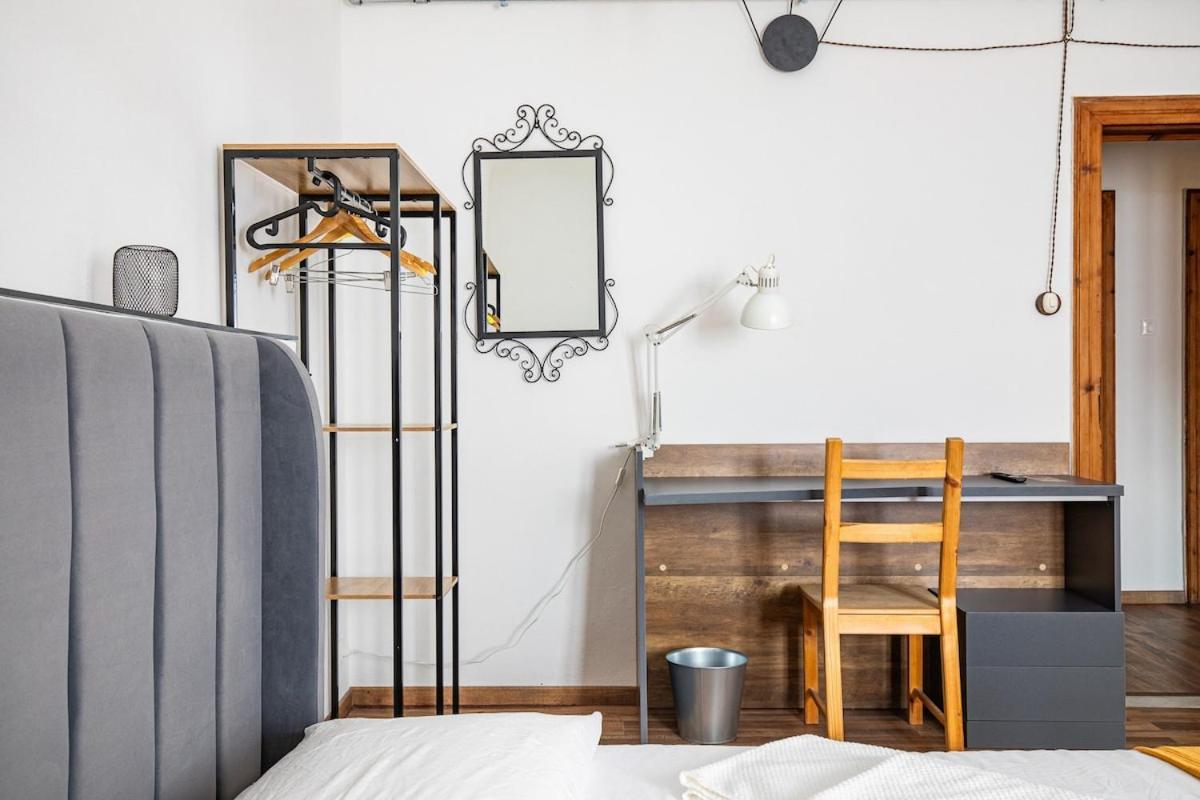 Leaning Tower Cozy 3 Bedroom Pisa